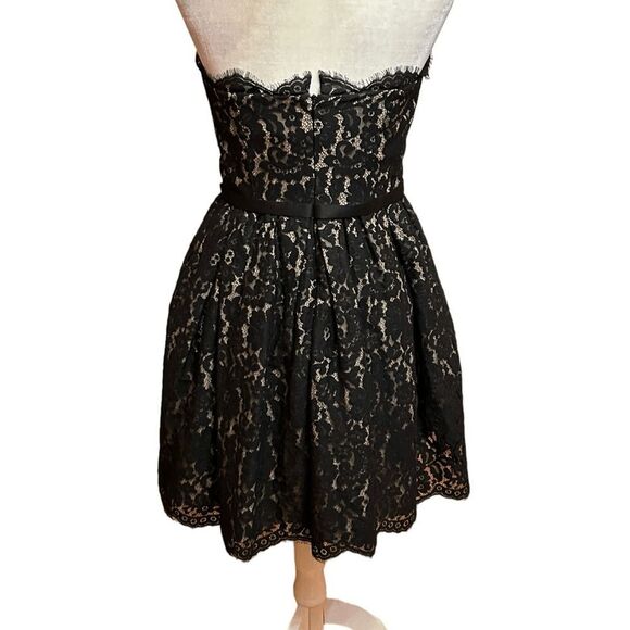 Robert Rodriguez Neiman Marcus Strapless Lace Mini Dress Size 6 black/tan - Picture 4 of 10
